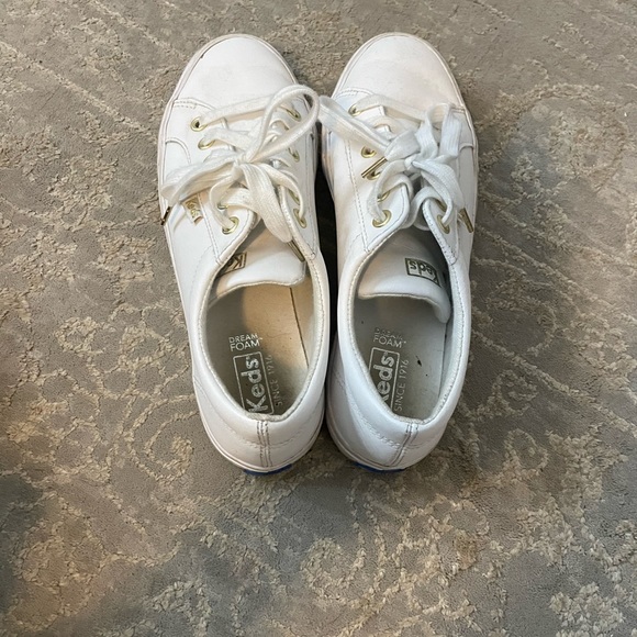 Barely Worn Keds - Picture 4 of 5